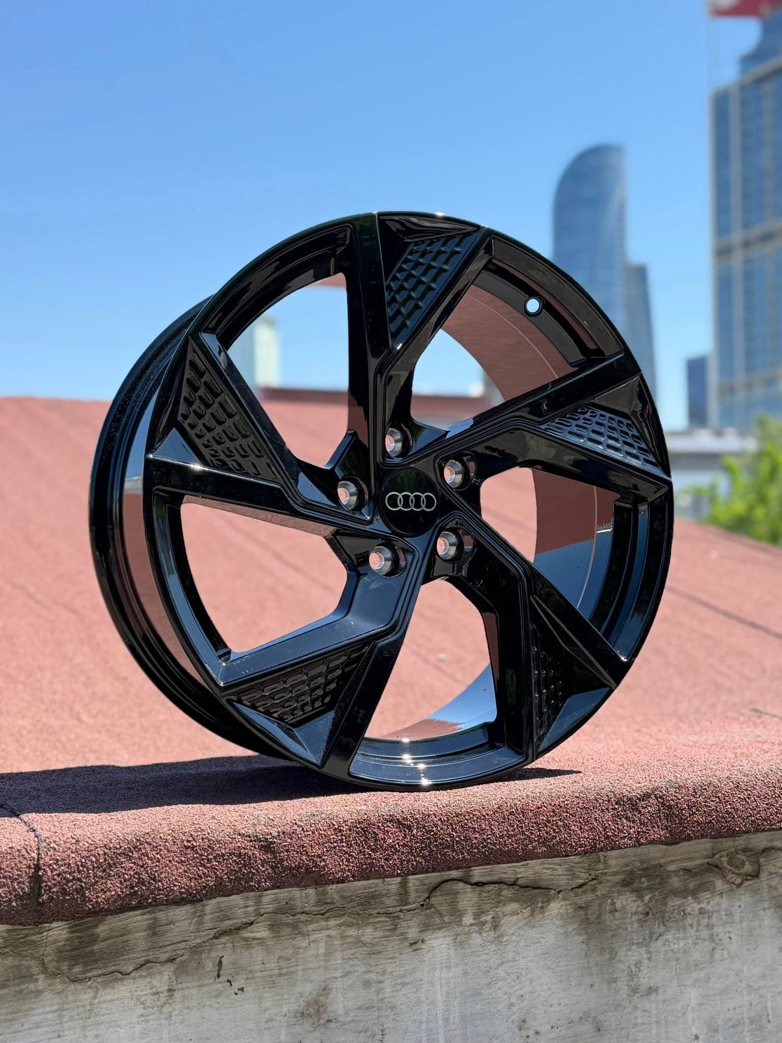 JNT-738 BLACK